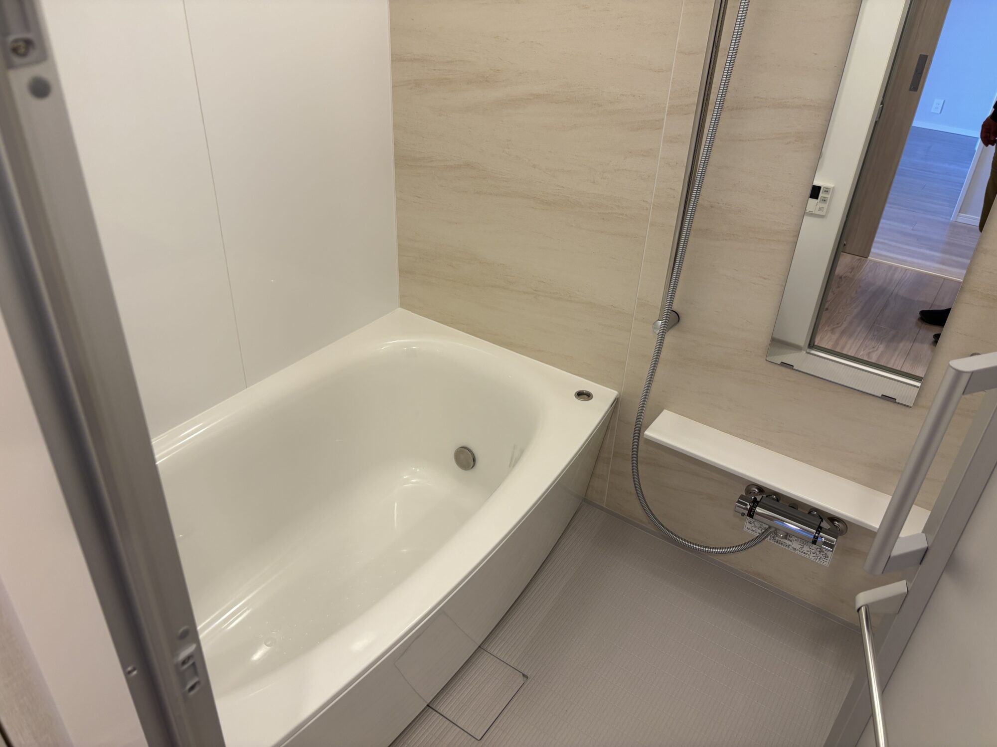 鹿児島県K様邸水まわりガラスコート／MJR鹿児島中央駅前ザ･ガーデン